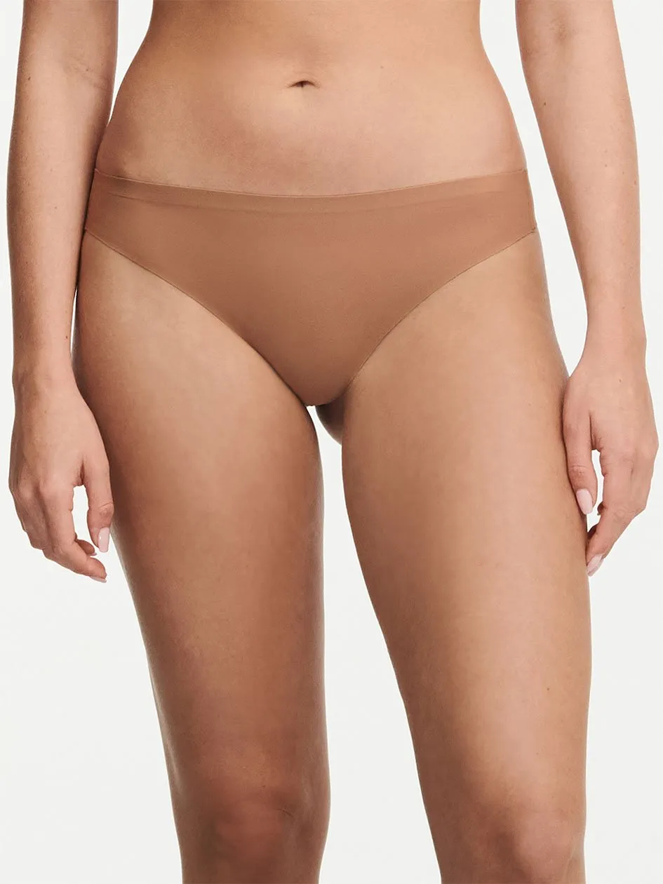 CHANTELLE 2649 SOFT STRETCH SEAMLESS THONG